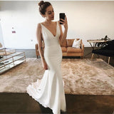 Msddl Back to school White Mermaid Beach Wedding Dresses Sexy Deep V-Neck Backless Satin Bridal Dresses Sweep Train Floor Length 2023 New Arrival